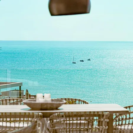 Mara's Higueron - Azzurro Med Two Collection - Seaviews 丰希罗拉